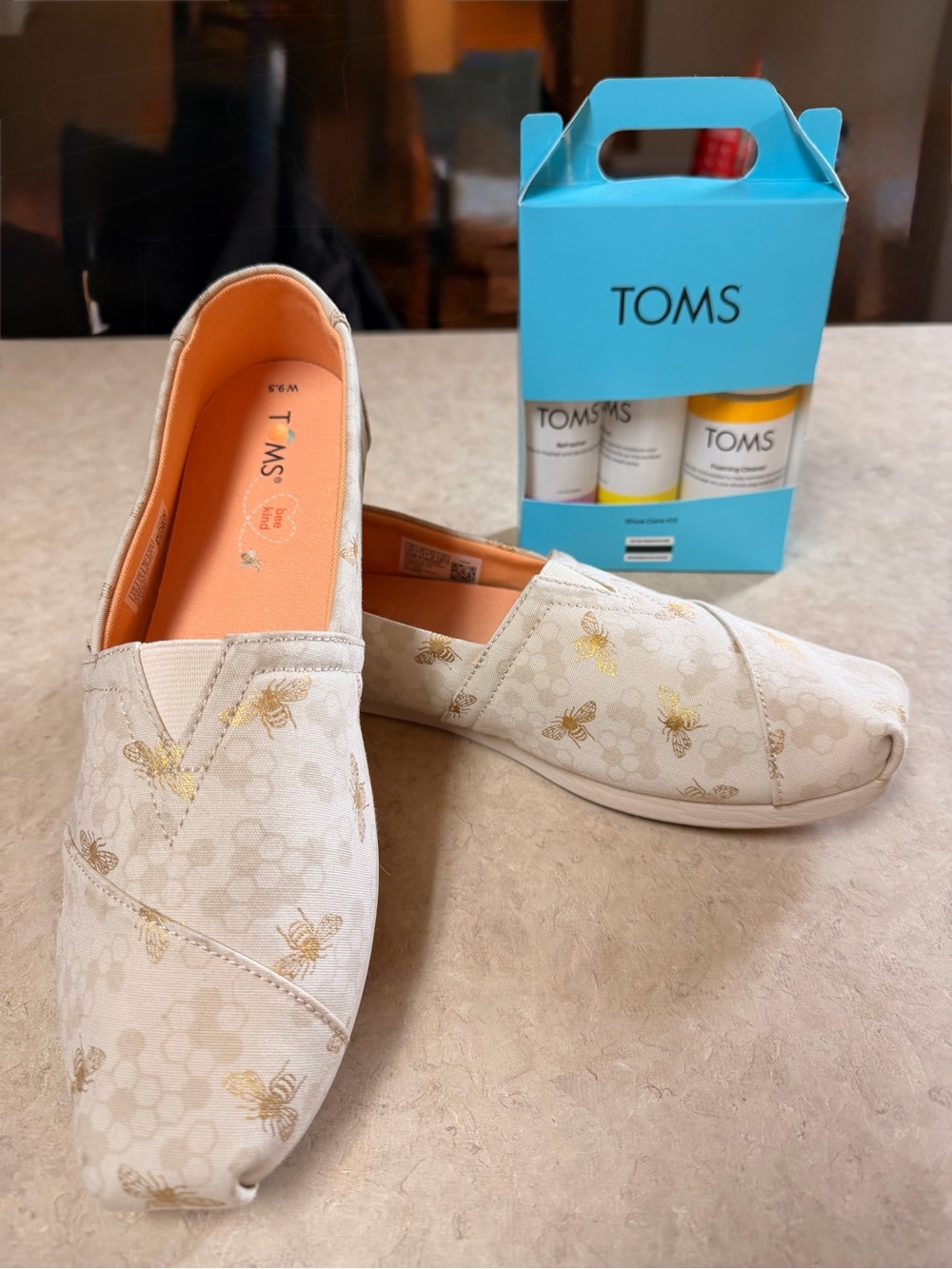 Brand New TOMS "Bee Kind" Slip-Ons (Size 9.5) & Matching Shoe Care Kit Bundle